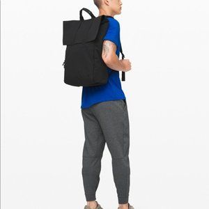 Lululemon Early Embark Backpack 22L BNWOT